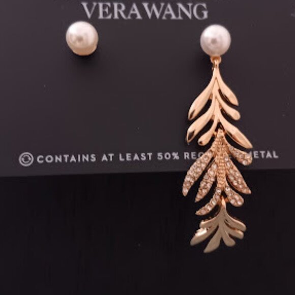 VERA WANG Mod/Contemporary Gold Pearl Clear Crystal Leaf Mismatch Earrings**NEW! - Picture 1 of 3